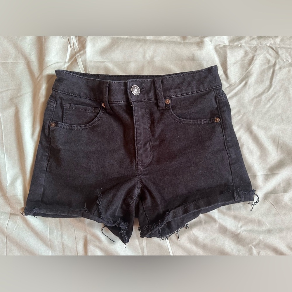 American Eagle Women's Black Denim Frayed Hem Shorts